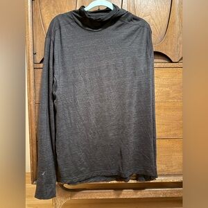 Women’s Black Ridge Merino pursuit ultralight hoodie